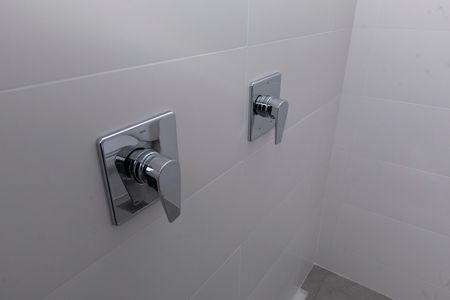Apartamento à venda com 222m², 3 quartos e 4 vagas Apartamento à venda com 222m², 3 quartos e 4 vagasBANHEIRO QUARTO Nº 3 - SUITE MASTER