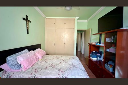 Apartamento à venda com 101m², 3 quartos e 2 vagas Apartamento à venda com 101m², 3 quartos e 2 vagasQuarto