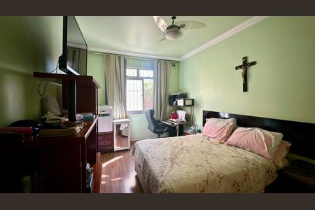 Apartamento à venda com 101m², 3 quartos e 2 vagas Apartamento à venda com 101m², 3 quartos e 2 vagasQuarto