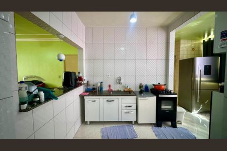 Apartamento à venda com 101m², 3 quartos e 2 vagas Apartamento à venda com 101m², 3 quartos e 2 vagasCozinha