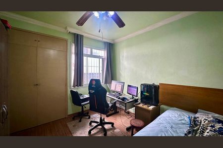 Apartamento à venda com 101m², 3 quartos e 2 vagas Apartamento à venda com 101m², 3 quartos e 2 vagasQuarto