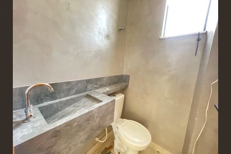Casa à venda com 3 quartos, 98m² em Santa Branca, Belo Horizonte