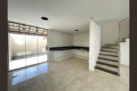 Casa à venda com 3 quartos, 98m² em Santa Branca, Belo Horizonte