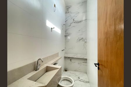 Casa à venda com 3 quartos, 98m² em Santa Branca, Belo Horizonte