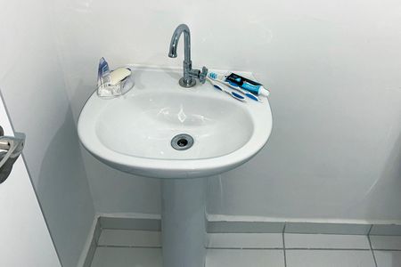 Banheiro da Suíte 1 de apartamento para alugar com 1 quarto, 26m² em Morumbi, São Paulo