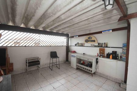 Casa para alugar com 200m², 2 quartos e 1 vaga