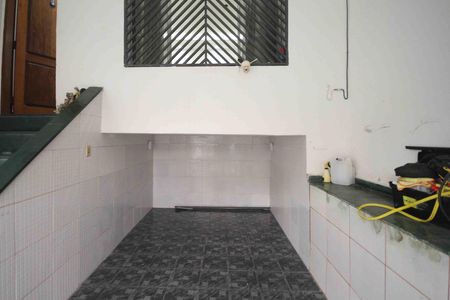 Casa para alugar com 200m², 2 quartos e 1 vaga