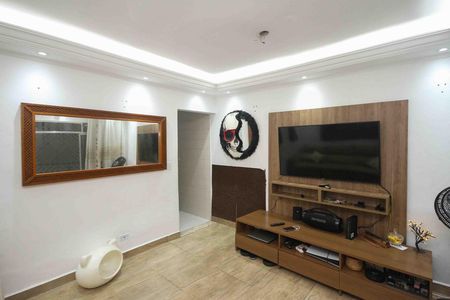 Casa para alugar com 2 quartos, 200m² em Quinta da Paineira, São Paulo