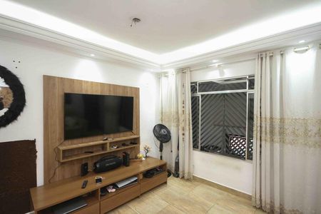 Casa para alugar com 2 quartos, 200m² em Quinta da Paineira, São Paulo
