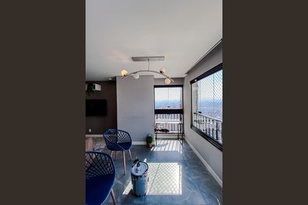 Apartamento à venda com 70m², 2 quartos e sem vaga Apartamento à venda com 70m², 2 quartos e sem vagaVaranda da Sala