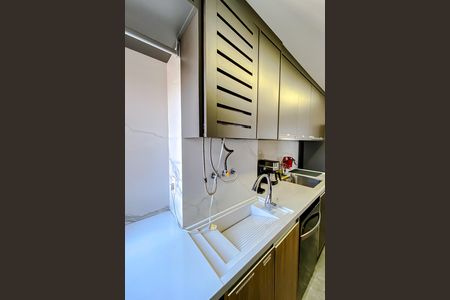 Apartamento à venda com 70m², 2 quartos e sem vaga Apartamento à venda com 70m², 2 quartos e sem vagaCozinha e Área de Serviço