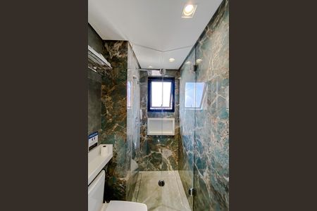 Apartamento à venda com 70m², 2 quartos e sem vaga Apartamento à venda com 70m², 2 quartos e sem vagaBanheiro da Suíte