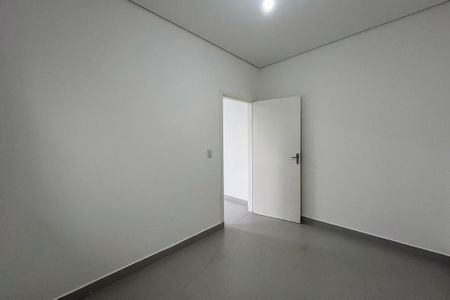 Casa de condomínio para alugar com 38m², 1 quarto e sem vaga Casa de condomínio para alugar com 38m², 1 quarto e sem vagaQuarto