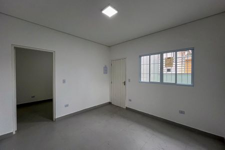 Casa de condomínio para alugar com 38m², 1 quarto e sem vaga Casa de condomínio para alugar com 38m², 1 quarto e sem vagaSala