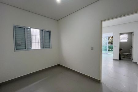Casa de condomínio para alugar com 38m², 1 quarto e sem vaga Casa de condomínio para alugar com 38m², 1 quarto e sem vagaQuarto