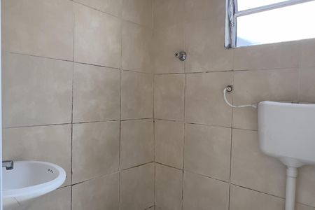 Banheiro de casa para alugar com 1 quarto, 55m² em Jardim Munhoz, Guarulhos