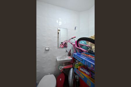 Apartamento à venda com 70m², 2 quartos e 2 vagasBanheiro de Serviço