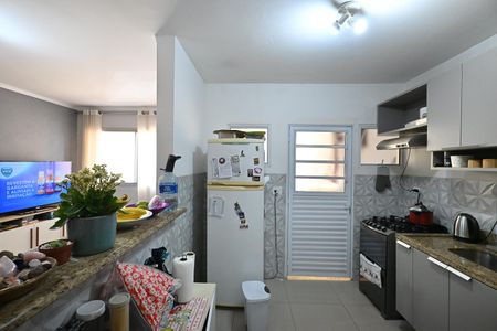 Apartamento à venda com 70m², 2 quartos e 2 vagasCozinha