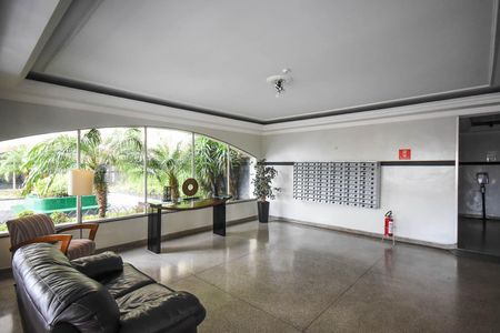 Apartamento à venda com 70m², 2 quartos e 2 vagas Apartamento à venda com 70m², 2 quartos e 2 vagasHall Social