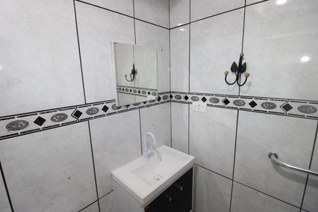 Apartamento para alugar com 47m², 2 quartos e sem vagaBanheiro