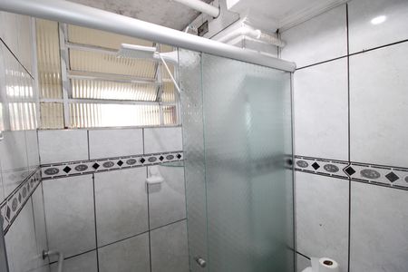 Apartamento para alugar com 47m², 2 quartos e sem vagaBanheiro