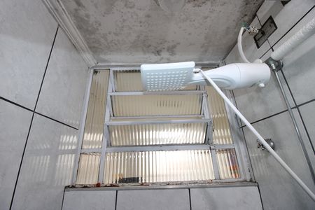 Apartamento para alugar com 47m², 2 quartos e sem vagaBanheiro
