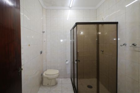 Casa à venda com 158m², 3 quartos e 1 vaga Casa à venda com 158m², 3 quartos e 1 vagaBanheiro Social