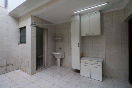 Casa à venda com 158m², 3 quartos e 1 vaga Casa à venda com 158m², 3 quartos e 1 vagaÁrea de Serviço