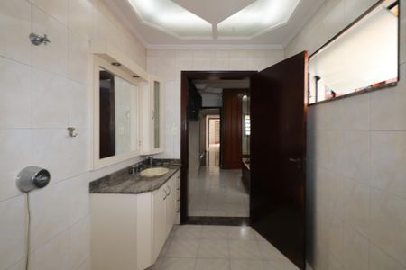 Casa à venda com 158m², 3 quartos e 1 vaga Casa à venda com 158m², 3 quartos e 1 vagaBanheiro da Suíte
