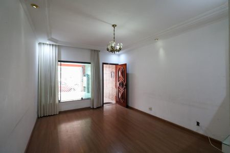 Casa à venda com 158m², 3 quartos e 1 vaga Casa à venda com 158m², 3 quartos e 1 vagaSala