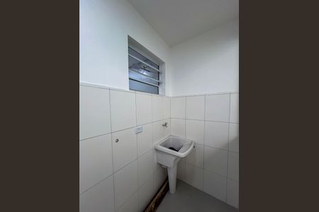 Casa de condomínio para alugar com 38m², 1 quarto e sem vaga Casa de condomínio para alugar com 38m², 1 quarto e sem vagaÁrea de Serviço