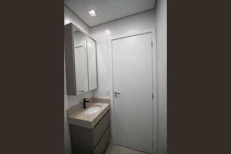 Apartamento para alugar com 62m², 2 quartos e 2 vagas Apartamento para alugar com 62m², 2 quartos e 2 vagasBanheiro da Suíte