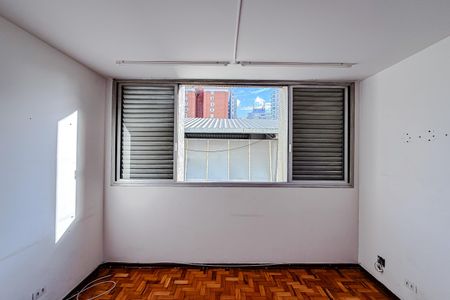 Apartamento à venda com 205m², 4 quartos e 2 vagas Apartamento à venda com 205m², 4 quartos e 2 vagasQuarto 1