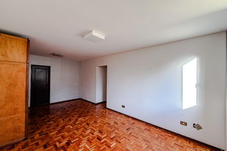 Apartamento à venda com 205m², 4 quartos e 2 vagas Apartamento à venda com 205m², 4 quartos e 2 vagasQuarto 4 - Suíte
