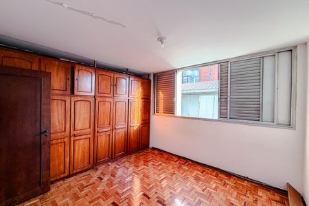 Apartamento à venda com 205m², 4 quartos e 2 vagas Apartamento à venda com 205m², 4 quartos e 2 vagasQuarto 3