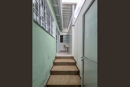 Casa de condomínio para alugar com 40m², 2 quartos e sem vagaEntrada