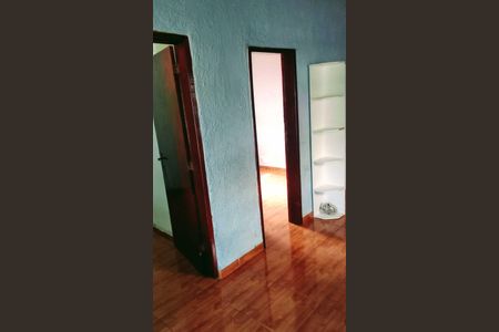Casa para alugar com 100m², 2 quartos e 2 vagas Casa para alugar com 100m², 2 quartos e 2 vagasQuarto