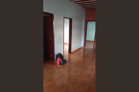 Casa para alugar com 100m², 2 quartos e 2 vagas Casa para alugar com 100m², 2 quartos e 2 vagasQuarto