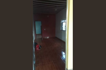 Casa para alugar com 100m², 2 quartos e 2 vagas Casa para alugar com 100m², 2 quartos e 2 vagasQuarto