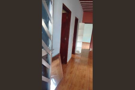 Casa para alugar com 100m², 2 quartos e 2 vagas Casa para alugar com 100m², 2 quartos e 2 vagasQuarto
