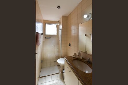 Apartamento à venda com 9572m², 3 quartos e 1 vaga Apartamento à venda com 9572m², 3 quartos e 1 vagaBanheiro social