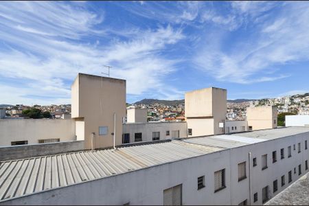 Apartamento à venda com 9572m², 3 quartos e 1 vaga Apartamento à venda com 9572m², 3 quartos e 1 vagaVista