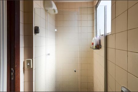 Apartamento à venda com 9572m², 3 quartos e 1 vaga Apartamento à venda com 9572m², 3 quartos e 1 vagaBanheiro da suite