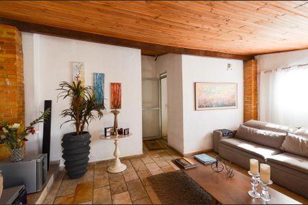 Apartamento à venda com 9572m², 3 quartos e 1 vaga Apartamento à venda com 9572m², 3 quartos e 1 vagaSala cobertura