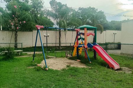 Área comum - Playground de apartamento para alugar com 2 quartos, 40m² em Santa Cruz, Rio de Janeiro
