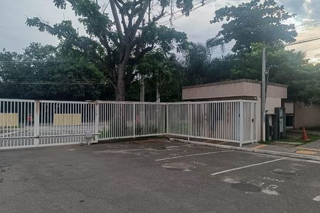 Apartamento para alugar com 40m², 2 quartos e 1 vagaFachada e portaria