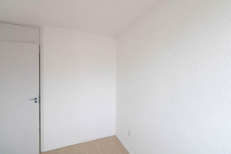 Quarto 1 de apartamento para alugar com 2 quartos, 40m² em Santa Cruz, Rio de Janeiro