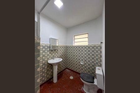 Casa de condomínio para alugar com 45m², 1 quarto e sem vaga Casa de condomínio para alugar com 45m², 1 quarto e sem vagaBanheiro