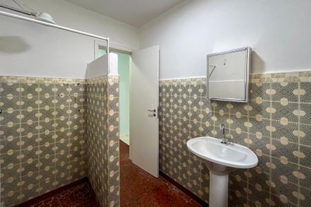 Banheiro  de casa de condomínio para alugar com 1 quarto, 45m² em Vila Moraes, São Paulo