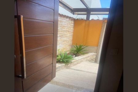 Casa para alugar com 220m², 3 quartos e 1 vaga